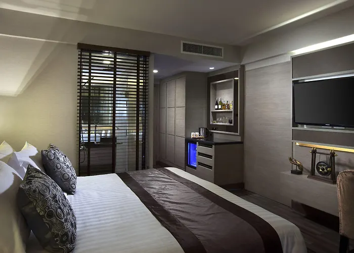 Hotel Ramada Graand Swiss Sukhumvit 11 4*