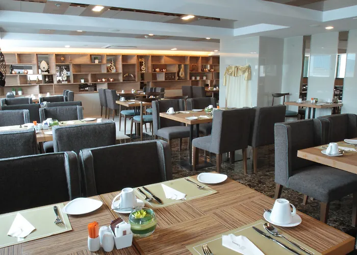 Hotel Ramada Graand Swiss Sukhumvit 11 4*