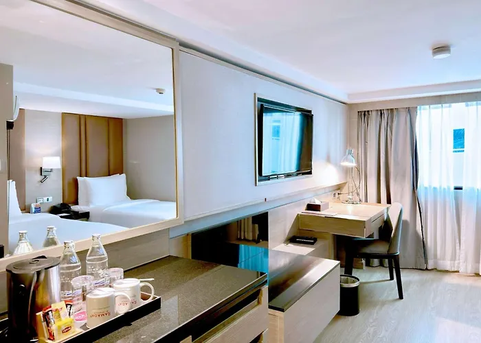 Ramada Graand Swiss Sukhumvit 11 4* Bangkok